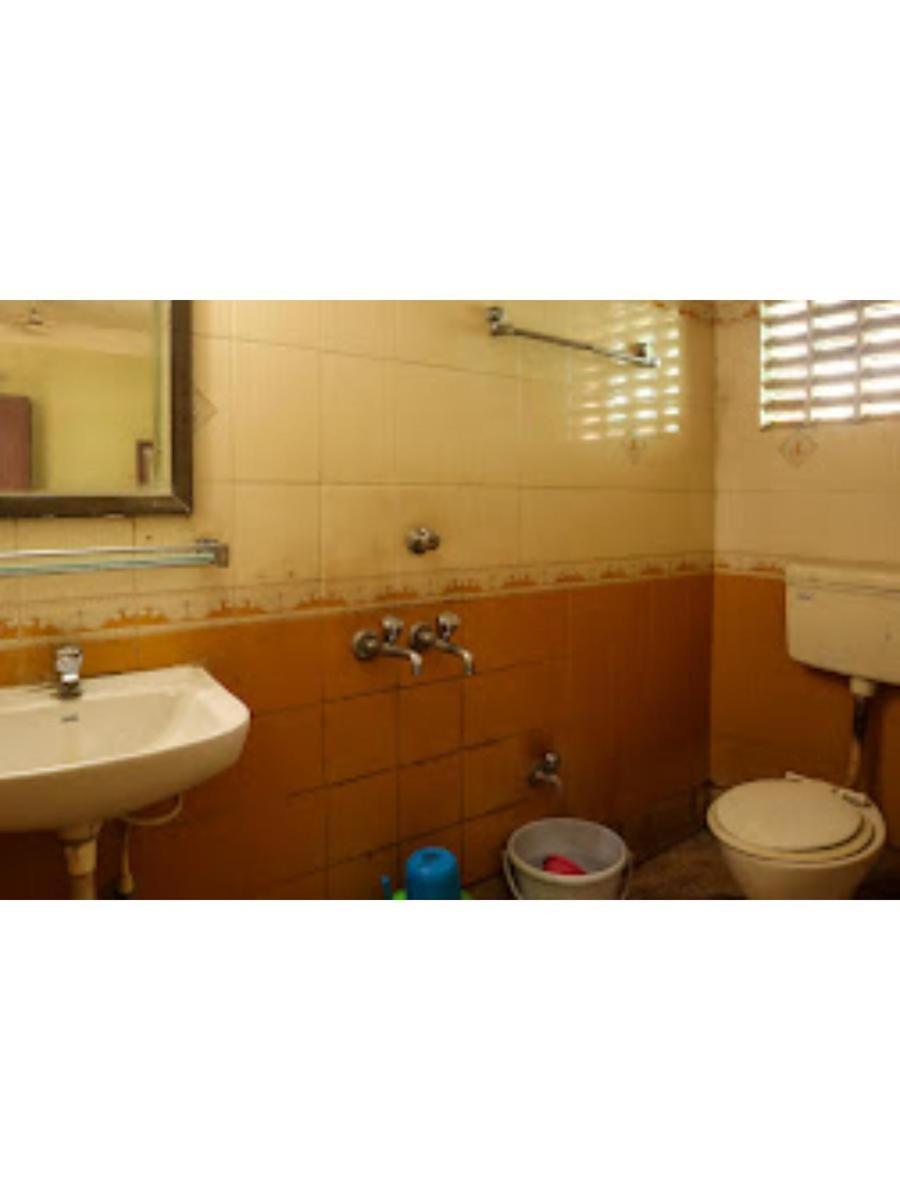 Roxy Inn,Cuttack Ngoại thất bức ảnh