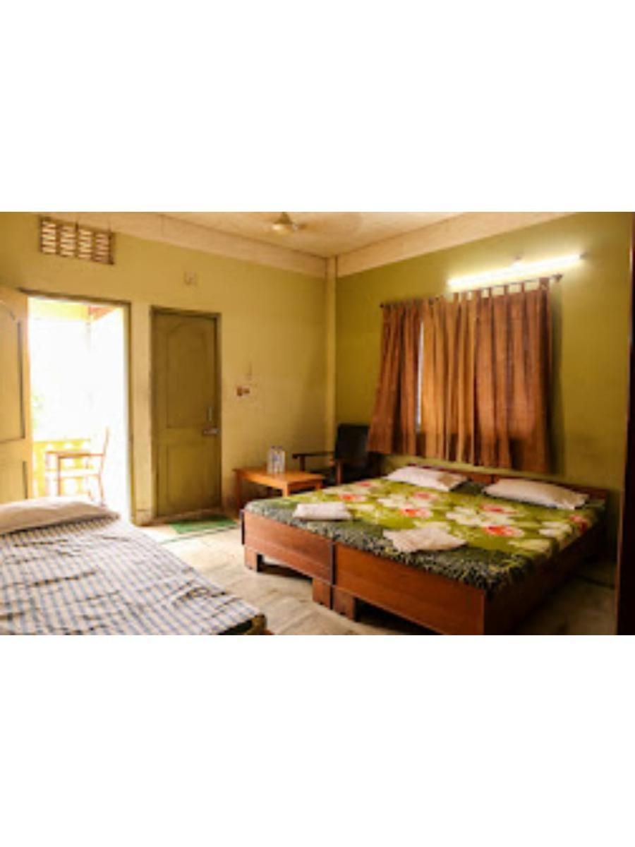 Roxy Inn,Cuttack Ngoại thất bức ảnh