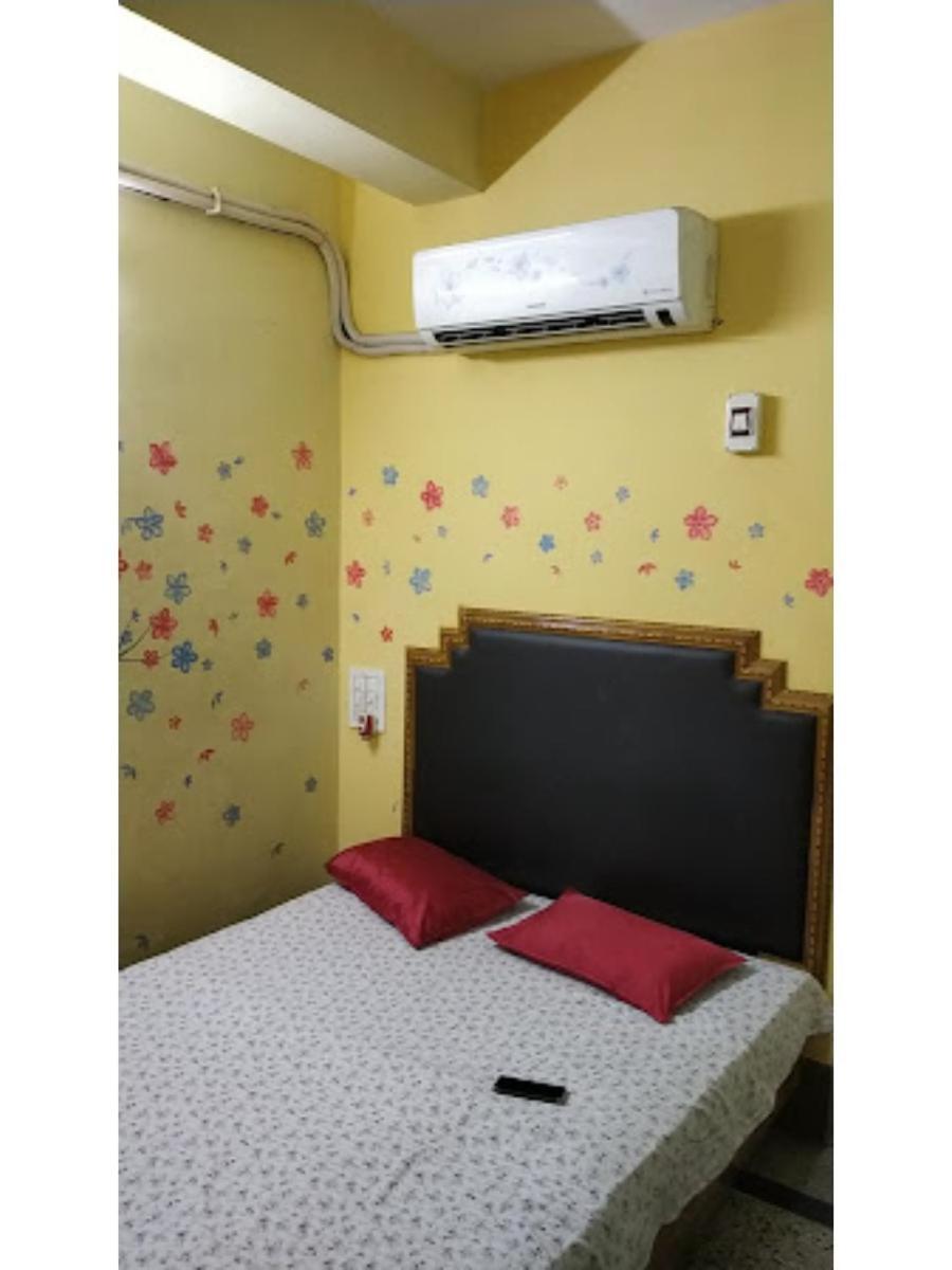 Roxy Inn,Cuttack Ngoại thất bức ảnh